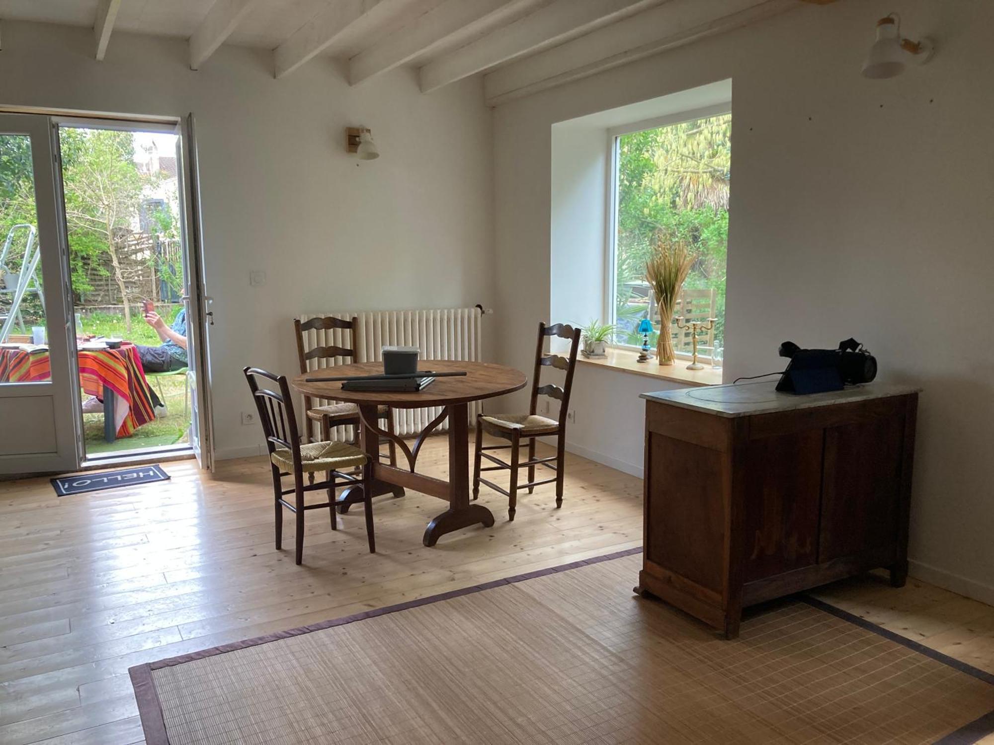 Maison De Campagne A La Ville วีเนิฟ-โซร์-ล็อต ภายนอก รูปภาพ